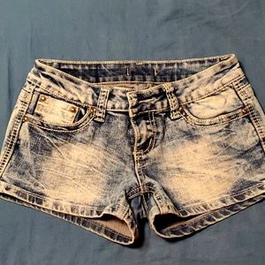 Soundgirl shorts sz 3